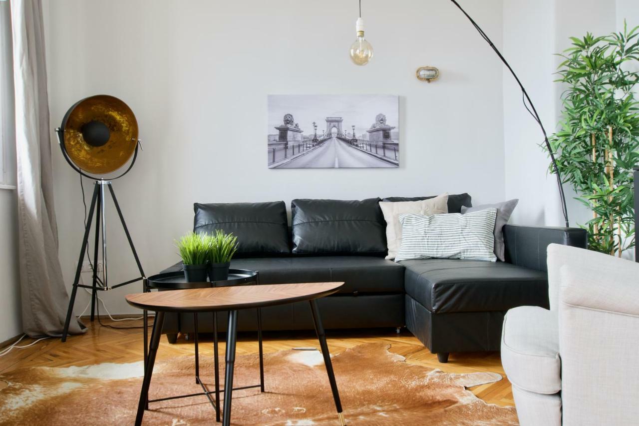 Standard Apartment By Hi5 - Incredible View With Terrace Budapest Ngoại thất bức ảnh