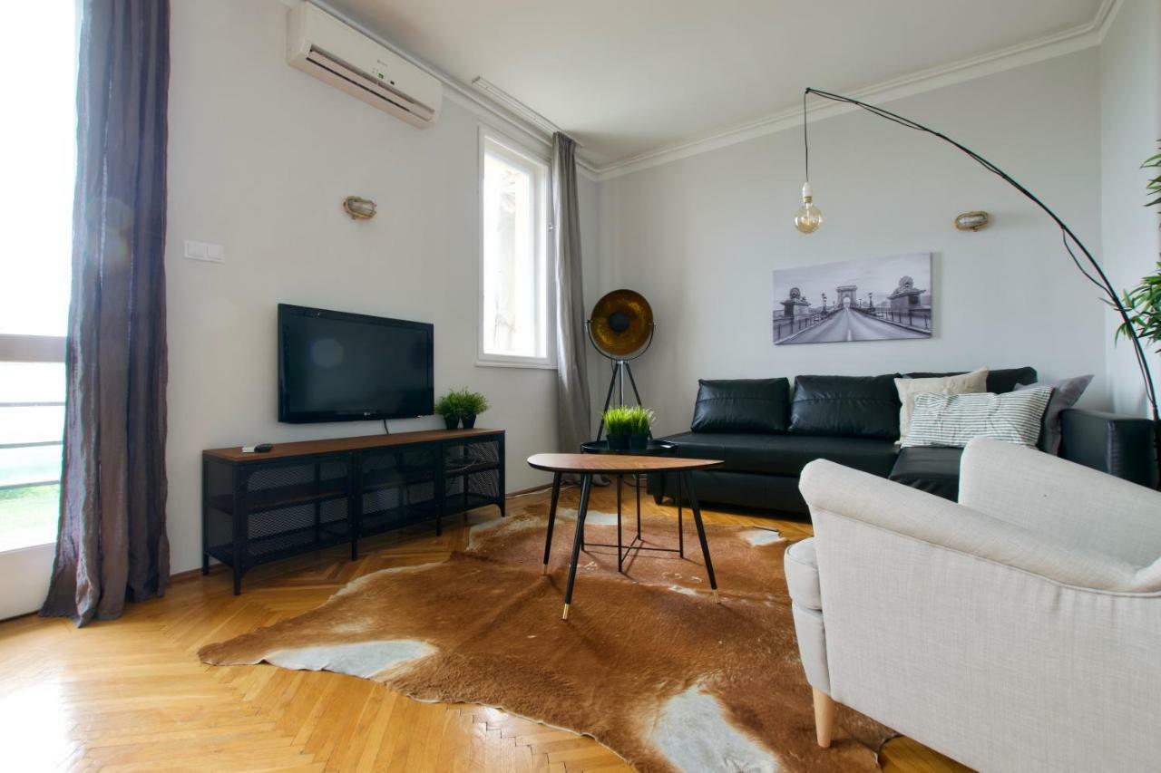 Standard Apartment By Hi5 - Incredible View With Terrace Budapest Ngoại thất bức ảnh