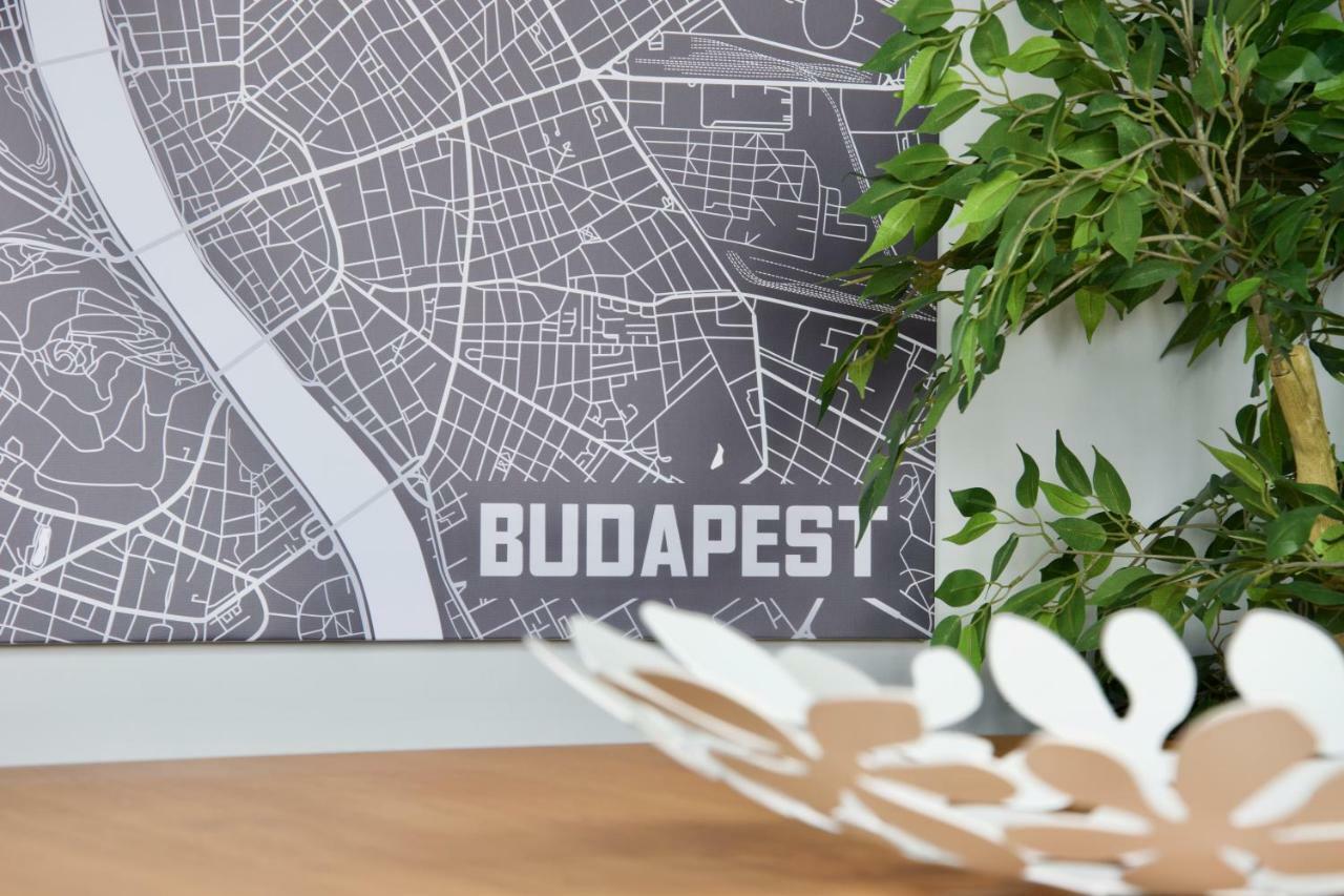 Standard Apartment By Hi5 - Incredible View With Terrace Budapest Ngoại thất bức ảnh