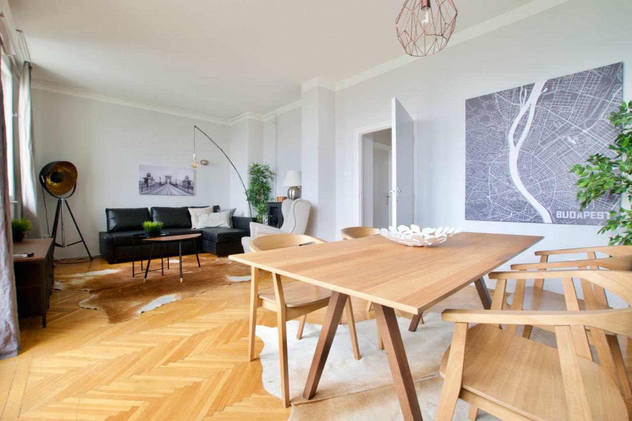 Standard Apartment By Hi5 - Incredible View With Terrace Budapest Ngoại thất bức ảnh
