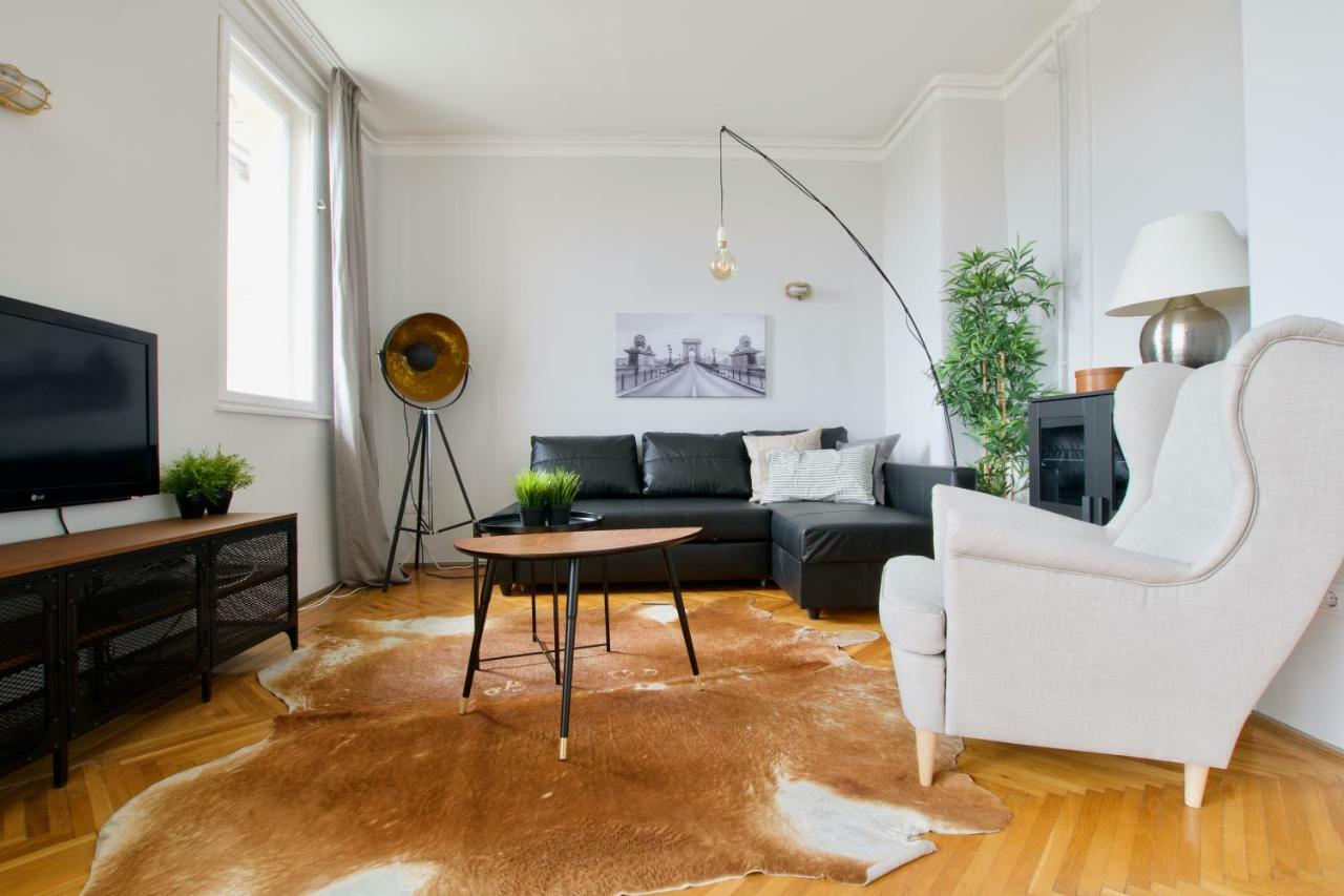 Standard Apartment By Hi5 - Incredible View With Terrace Budapest Ngoại thất bức ảnh